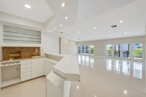 8420 Rednock Lane Miami Lakes FL 33016