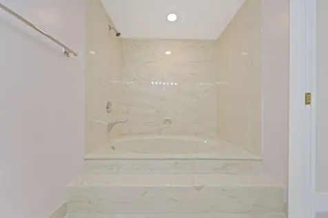 8420 Rednock Lane Miami Lakes FL 33016