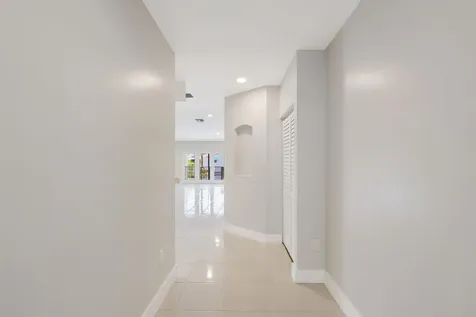 8420 Rednock Lane Miami Lakes FL 33016