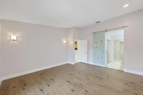 8420 Rednock Lane Miami Lakes FL 33016