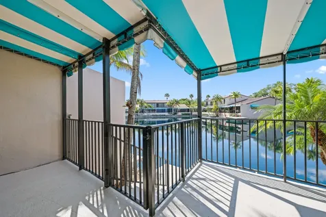 8420 Rednock Lane Miami Lakes FL 33016