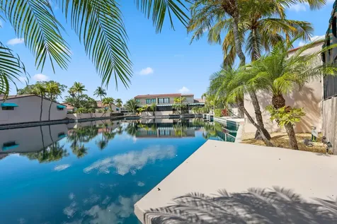 8420 Rednock Lane Miami Lakes FL 33016