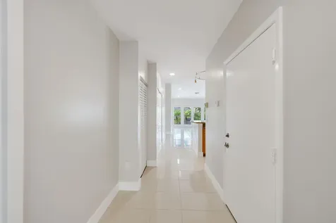 8420 Rednock Lane Miami Lakes FL 33016