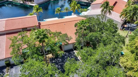 8420 Rednock Lane Miami Lakes FL 33016