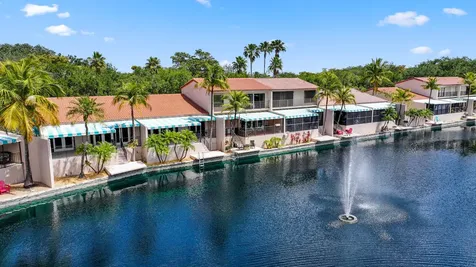 8420 Rednock Lane Miami Lakes FL 33016