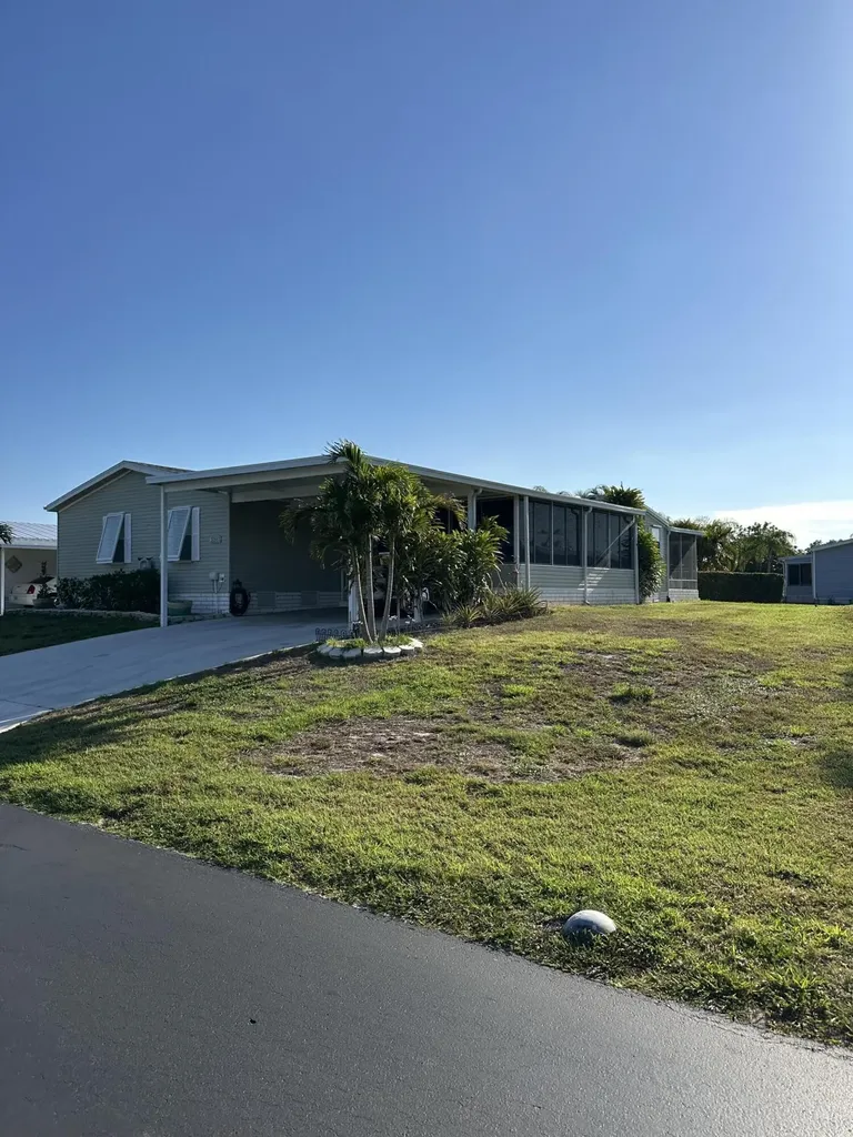 553 Tropical Isles Circle Fort Pierce FL 34982