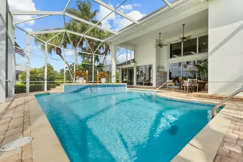 560 Sw Bay Pointe Circle Palm City FL 34990