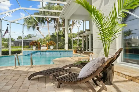 560 Sw Bay Pointe Circle Palm City FL 34990