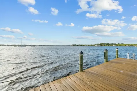 560 Sw Bay Pointe Circle Palm City FL 34990