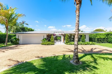 7711 W Lake Drive Lake Clarke Shores FL 33406