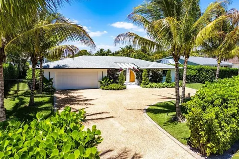 7711 W Lake Drive Lake Clarke Shores FL 33406