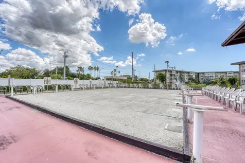 2951 Nw 46th Avenue Lauderdale Lakes FL 33313
