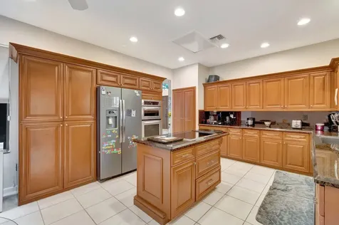 6555 Via Benita Boca Raton FL 33433