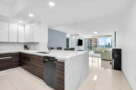 3330 NE 190th Street Aventura FL 33180