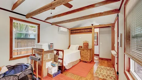 42 Palm Square Delray Beach FL 33483