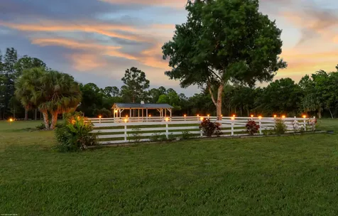 19361 W Sycamore Drive Loxahatchee FL 33470
