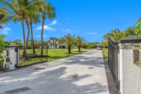 19361 W Sycamore Drive Loxahatchee FL 33470