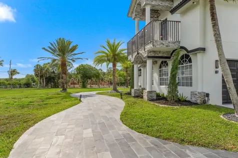 19361 W Sycamore Drive Loxahatchee FL 33470