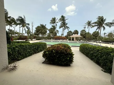5047 N Highway A1a Hutchinson Island FL 34949