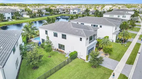 8586 Apple Falls Lane Boca Raton FL 33496