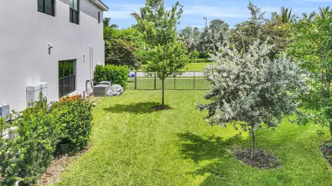 8586 Apple Falls Lane Boca Raton FL 33496