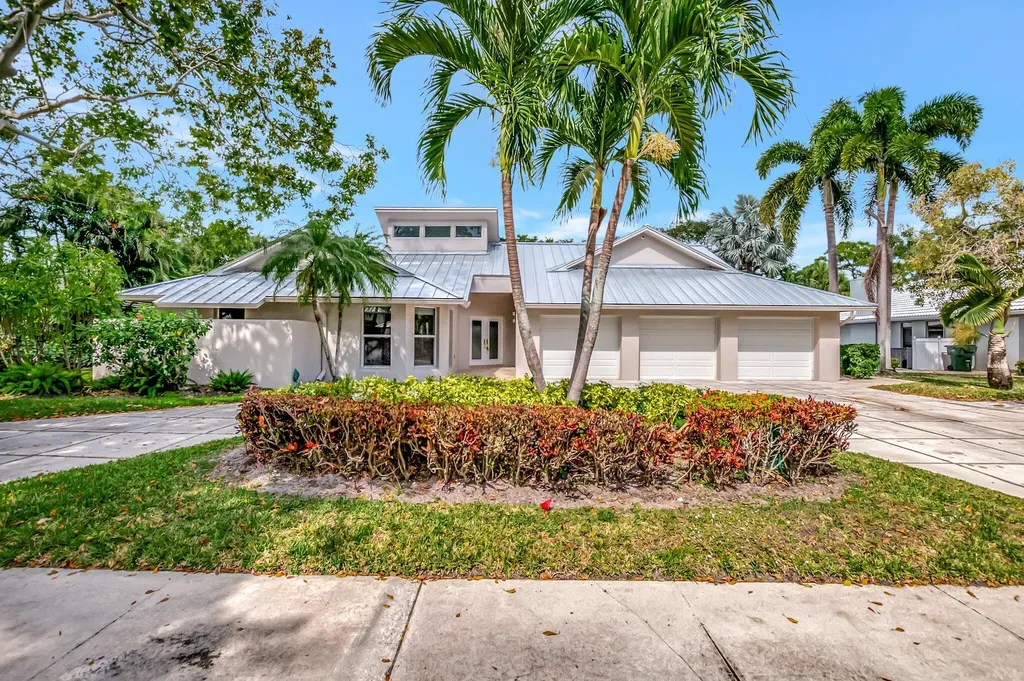 2839 Banyan Boulevard Circle Boca Raton FL 33431