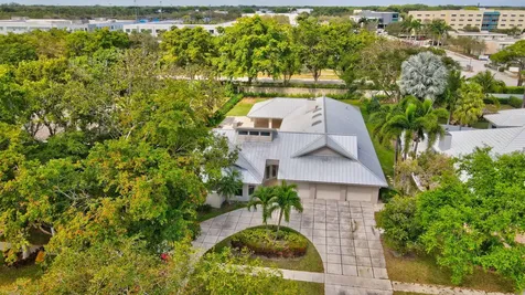 2839 Banyan Boulevard Circle Boca Raton FL 33431