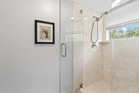 5228 Nw 22nd Avenue Boca Raton FL 33496