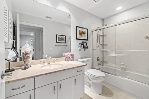 5228 Nw 22nd Avenue Boca Raton FL 33496
