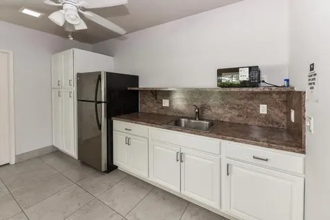 3960 Oaks Clubhouse Drive Pompano Beach FL 33069