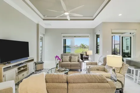 9182 Sw Pepoli Way Port Saint Lucie FL 34987