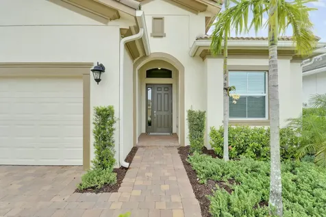 9182 Sw Pepoli Way Port Saint Lucie FL 34987