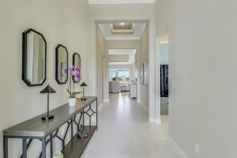 9182 Sw Pepoli Way Port Saint Lucie FL 34987