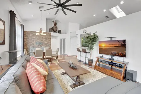 6694 Nw 26th Way Boca Raton FL 33496