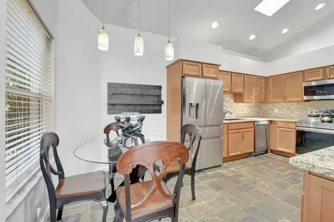 6694 Nw 26th Way Boca Raton FL 33496