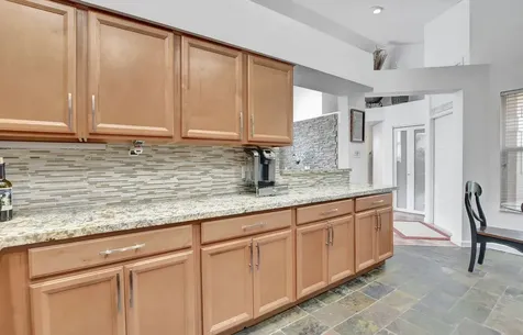 6694 Nw 26th Way Boca Raton FL 33496