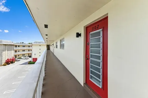 4321 Nw 16th Street Lauderhill FL 33313