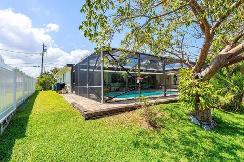 1440 Sw 5th Avenue Boca Raton FL 33432