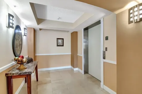 1000 Scotia Drive Hypoluxo FL 33462