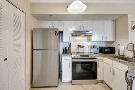 1000 Scotia Drive Hypoluxo FL 33462