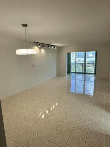 3850 Washington Street Hollywood FL 33021
