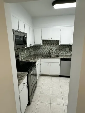 3850 Washington Street Hollywood FL 33021