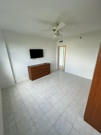 3850 Washington Street Hollywood FL 33021