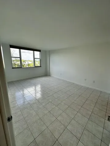 3850 Washington Street Hollywood FL 33021