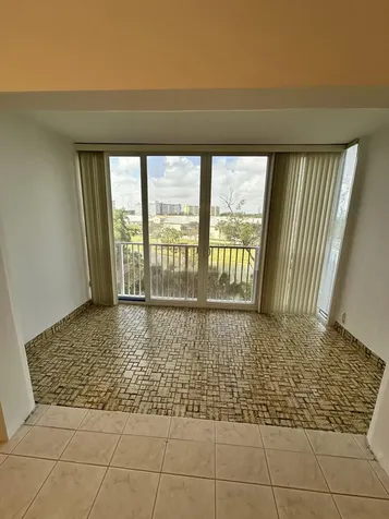 3850 Washington Street Hollywood FL 33021