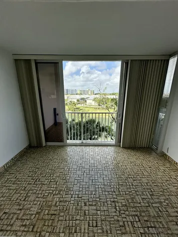3850 Washington Street Hollywood FL 33021