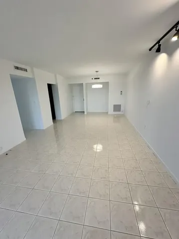 3850 Washington Street Hollywood FL 33021