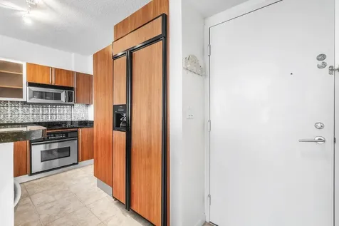 1551 N Flagler Drive West Palm Beach FL 33401