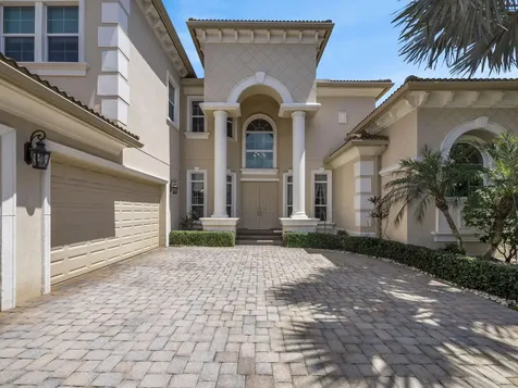 17384 Vistancia Circle Boca Raton FL 33496