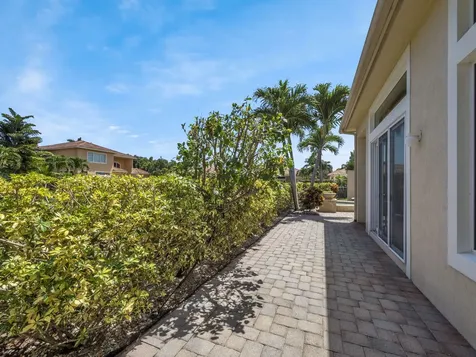 17384 Vistancia Circle Boca Raton FL 33496